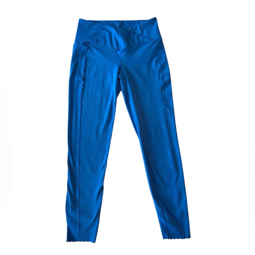 Blue High-Waisted Scalloped Leggings With Pockets
